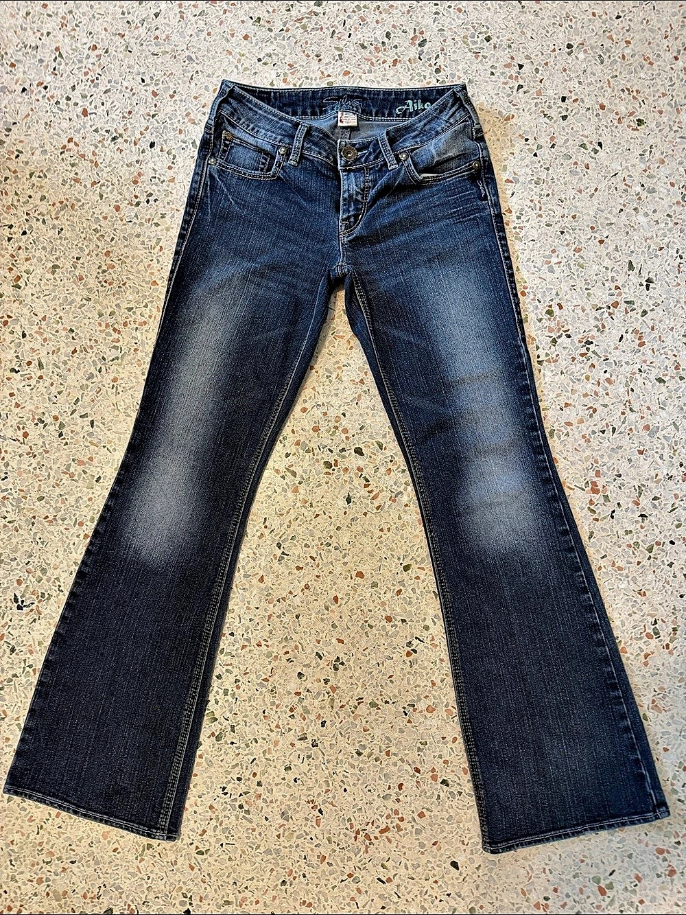 Silver Jeans Aiko Women's Flare Leg Jeans W27/L31 Super Stretch
